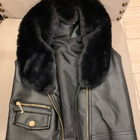 Juicy Couture Other - Juicy Couture size 3T leather vest w/ fur collar